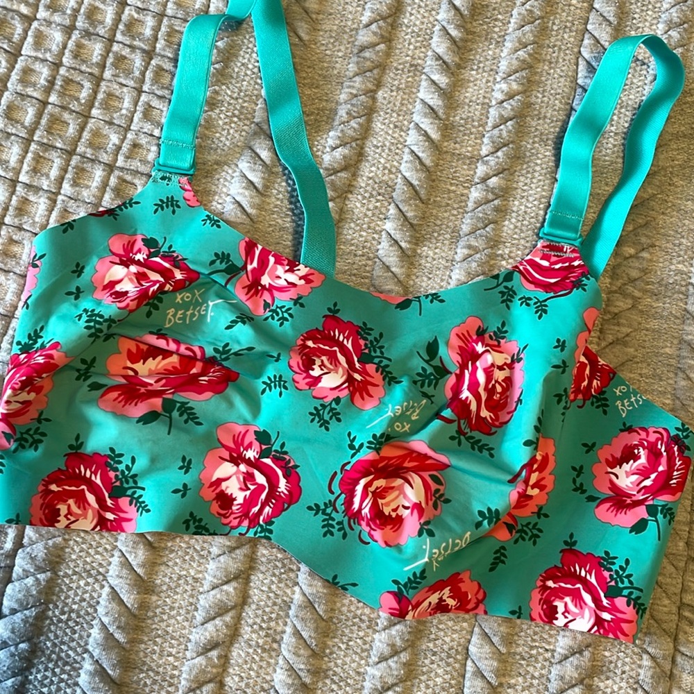 2 for $10 NWOT Knix Evolution Bra